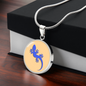 Electric Blue Gecko Graphic Personalised Engraved Disc Necklace on light caramel background. Polished surgical steel or with an 18k gold finish option. Necklace: 18-22" adjustable.
Circle Pendant: 0.9” x 0.9” (23.5mm x 23.5mm)